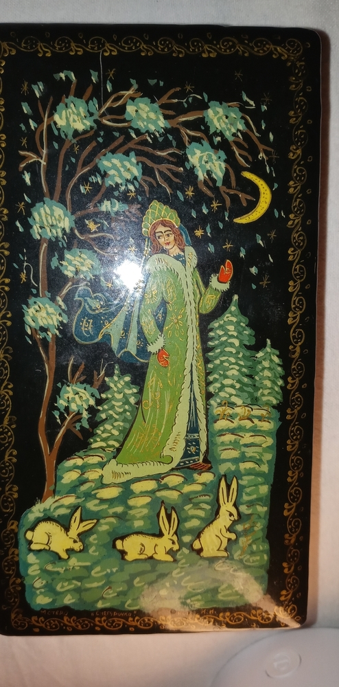 Russian Laquer handpainted box